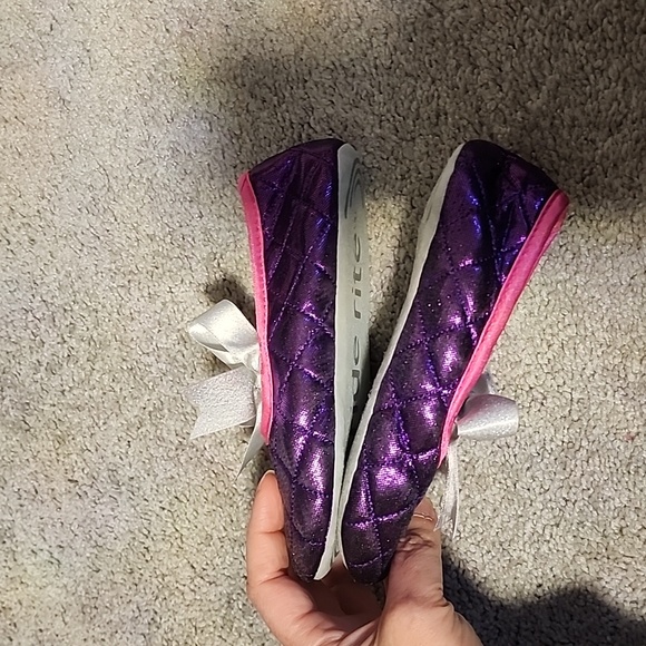 Stride rite slippers size 9/10 - Picture 4 of 6